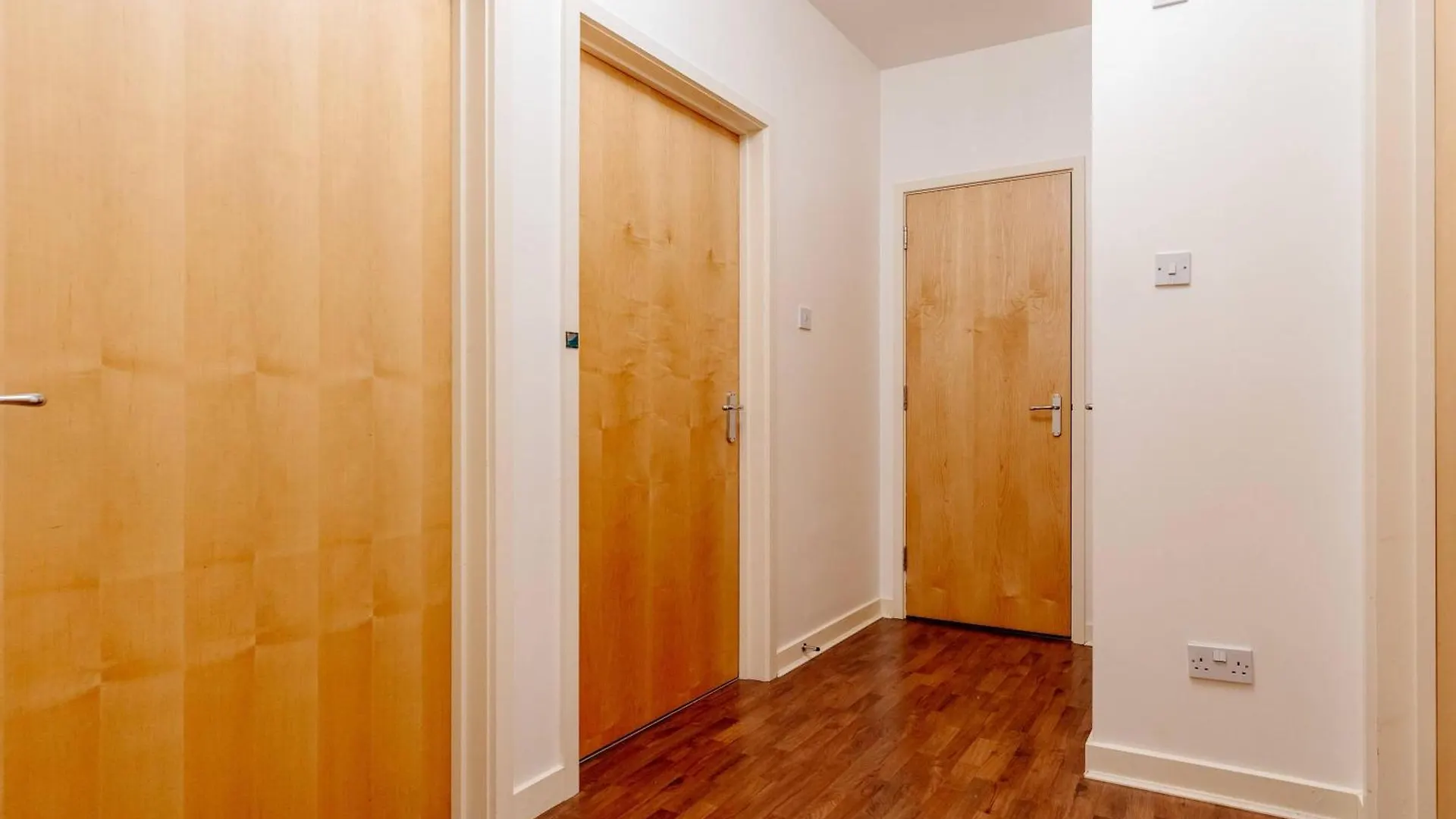 Charming 3-Bed Apartment Free Parking West End Edinburgh 0*,  Verenigd Koninkrijk