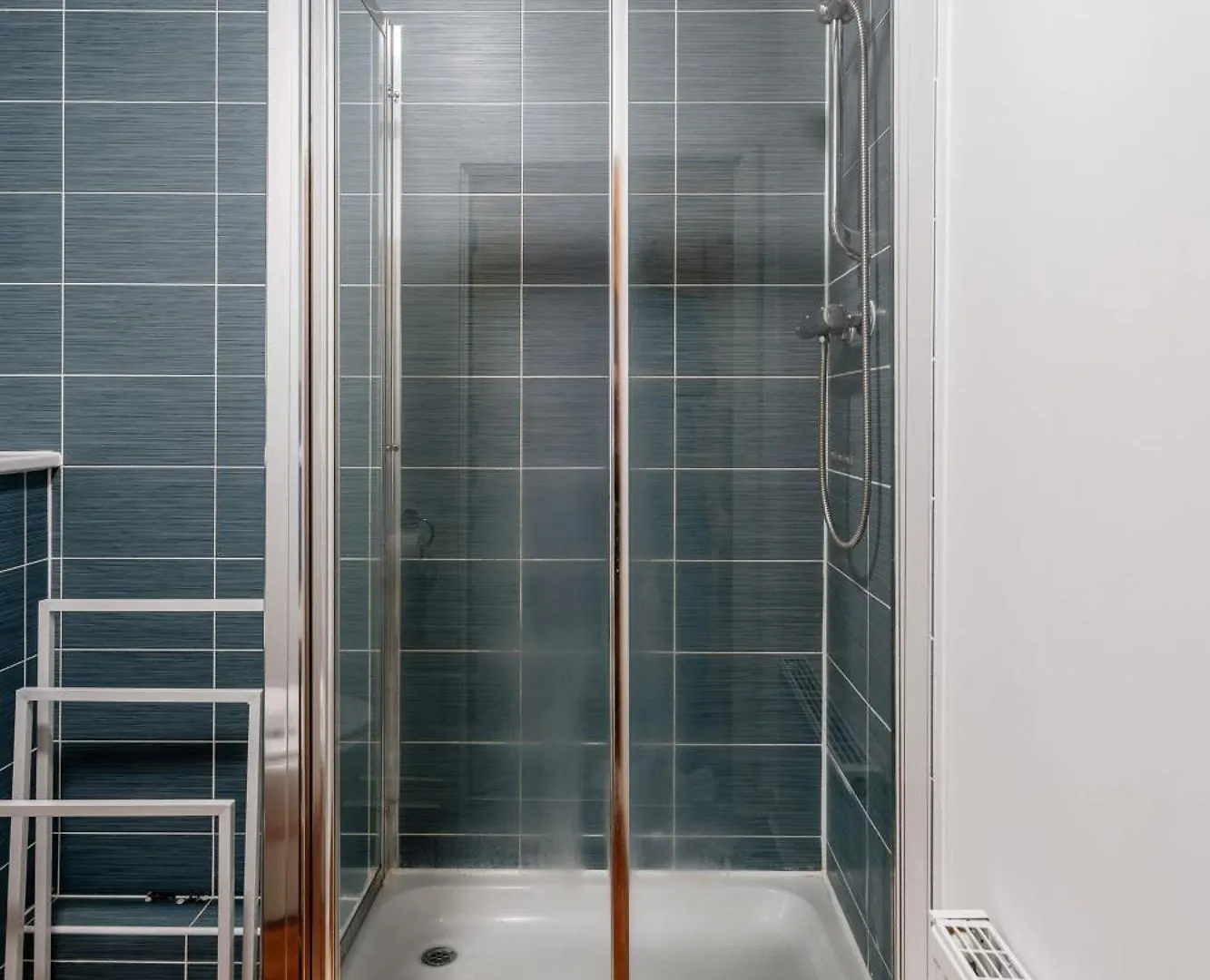 Charming 3-Bed Apartment Free Parking West End 爱丁堡 0*,  英国