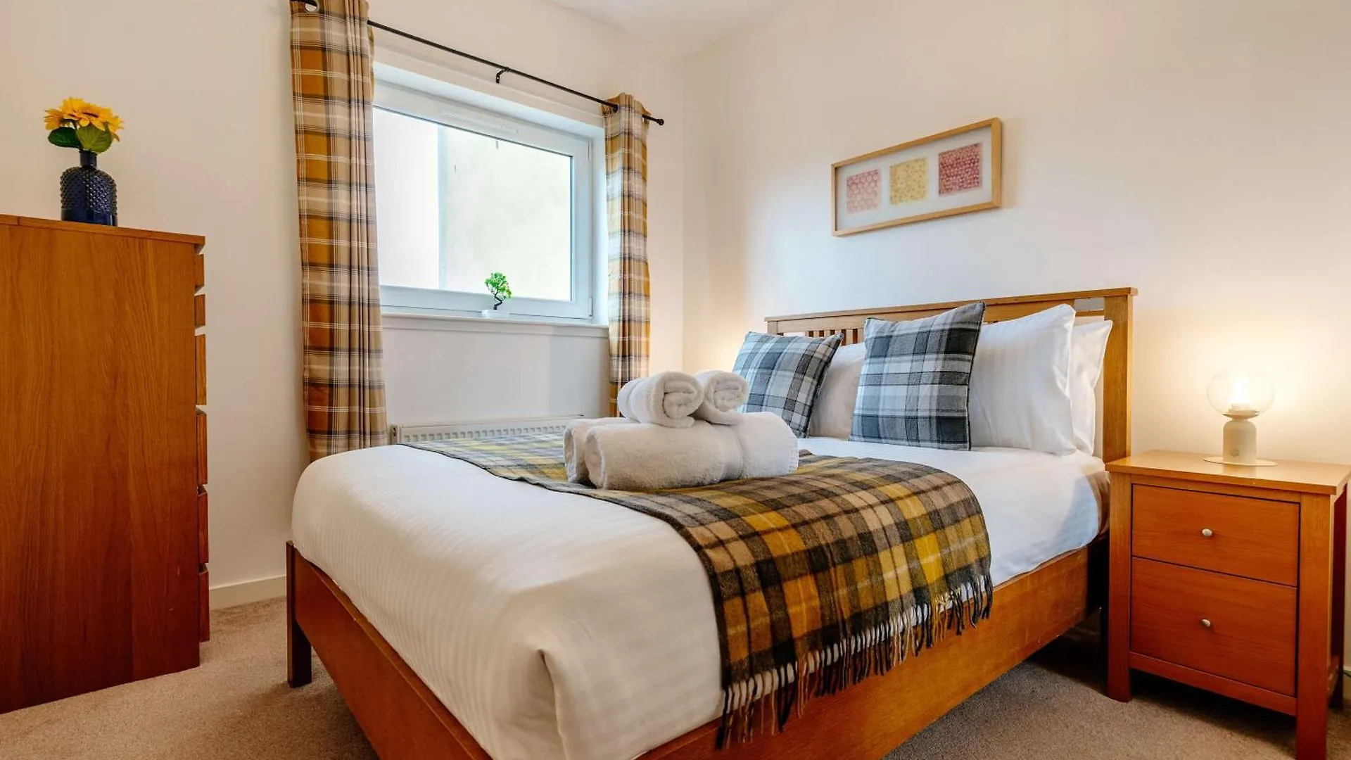 Charming 3-Bed Apartment Free Parking West End 爱丁堡