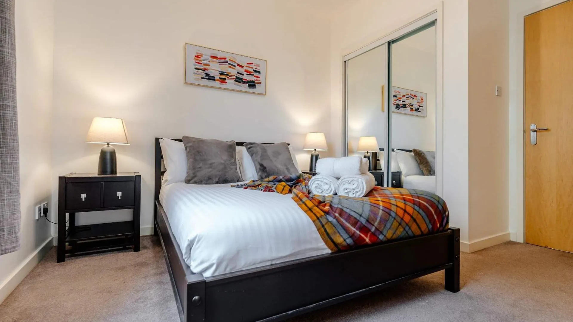 Charming 3-Bed Apartment Free Parking West End 爱丁堡 0*,  英国