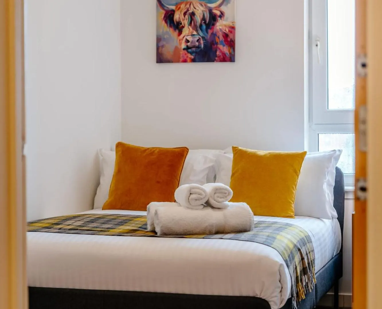 Charming 3-Bed Apartment Free Parking West End 爱丁堡 英国